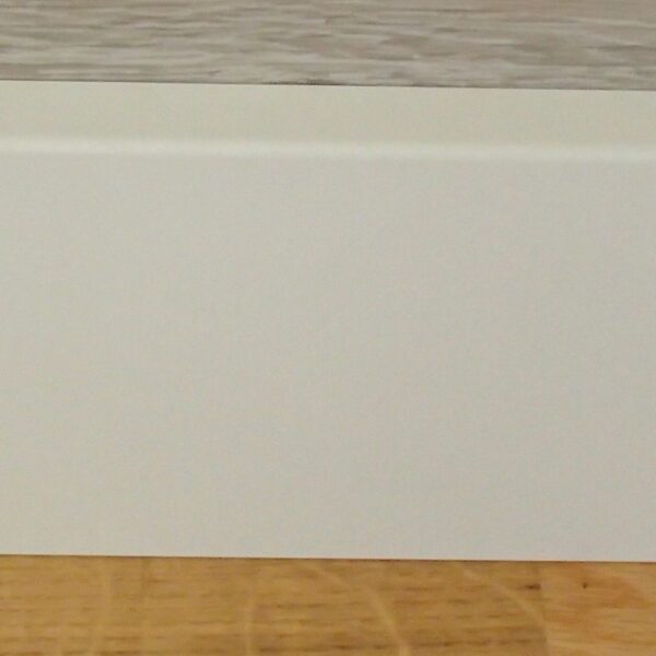 ΣΟΒΑΤΕΠΙ ΛΕΥΚΟ 9002 (18X100X2600mm) 7 Σοβατεπί ΛΕΥΚΟ (διαστ. 18*80*2400 mm)